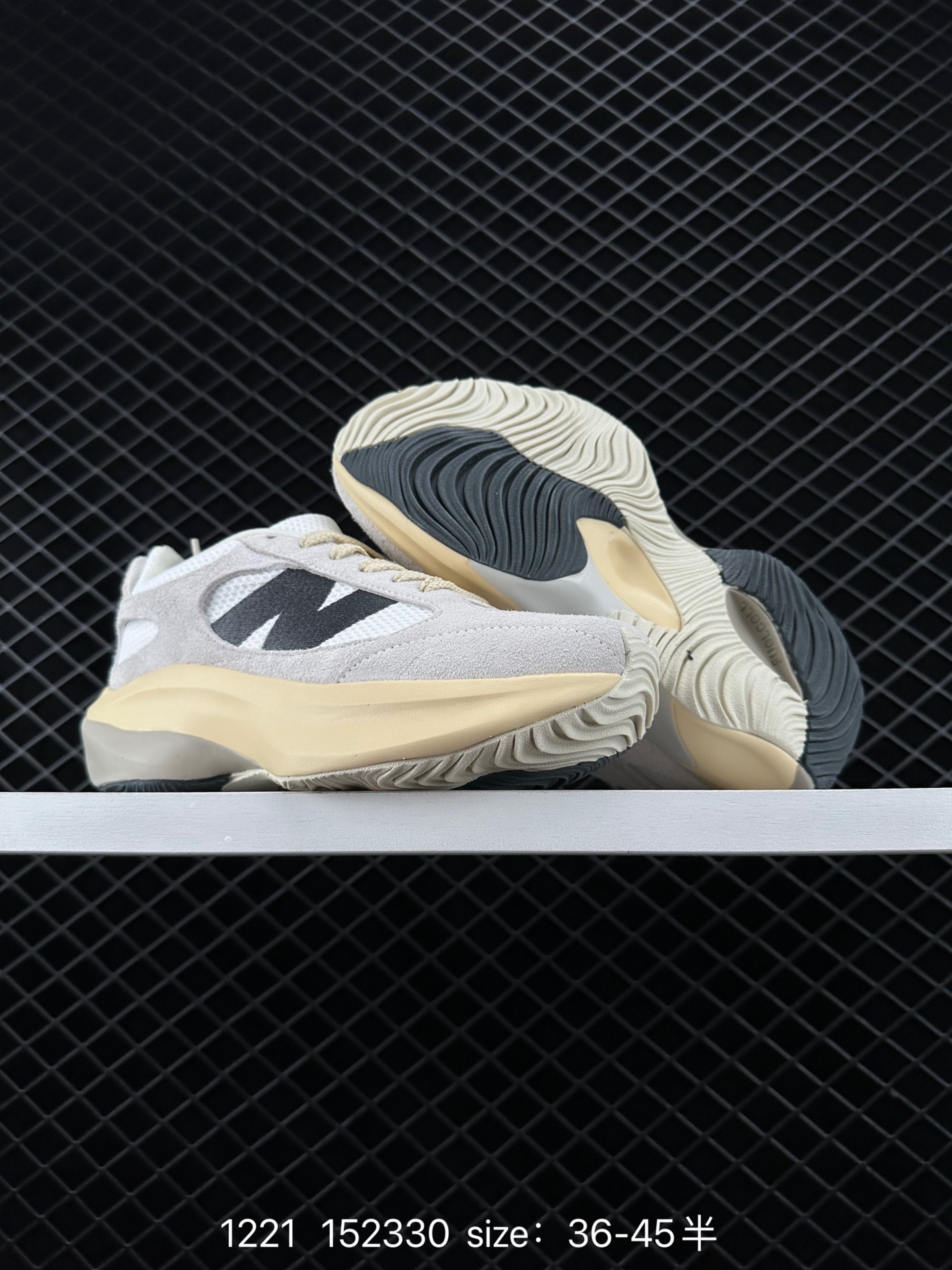 New Balance Warped Runner    UWRPDMOB CLASSICs TRADITIONNELS